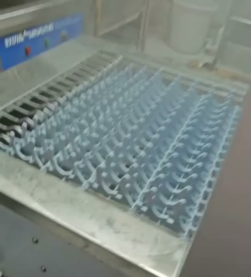 长龙式洗碗机拨齿式输送带